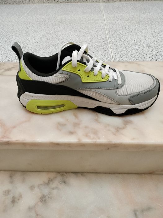 Tenis Skechers modelo SKECH-AIR Extreme V2