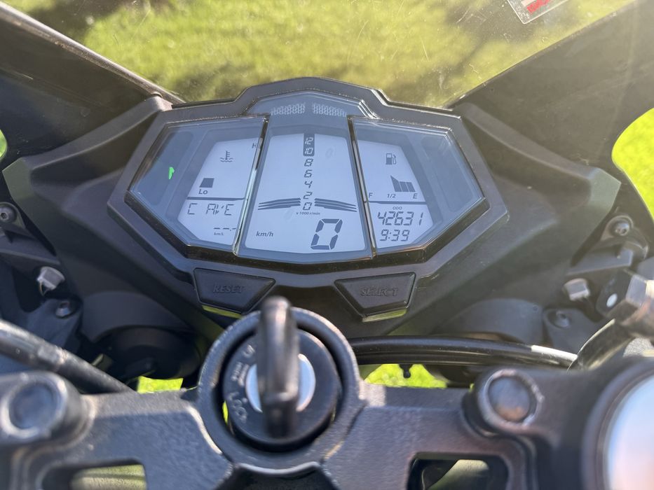 Yamaha yzf-r 125 2014