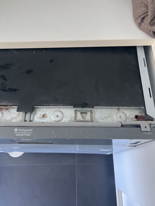 Hotpoint/Ariston LFT 228A (AVARIADA) para peças/reparação