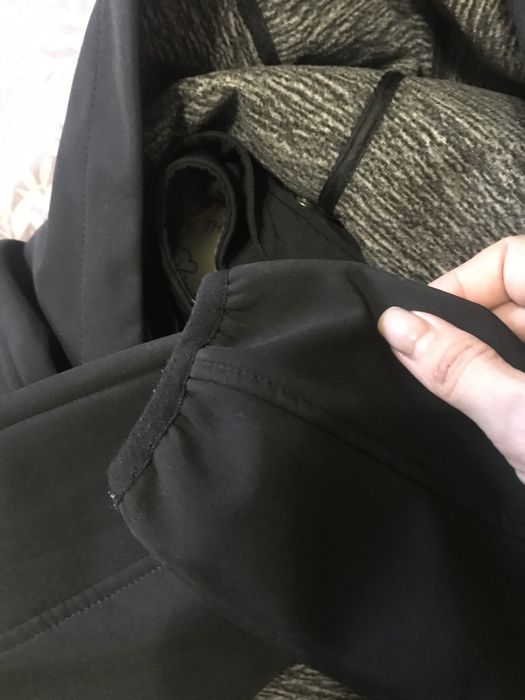 Куртка h&m 8-11 лет