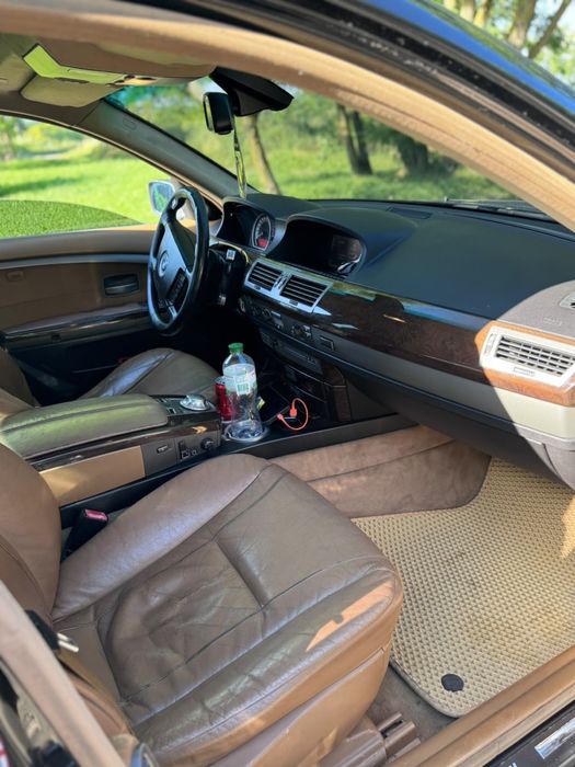 Продам BMW 7 E65 3.0 дизель Акпп