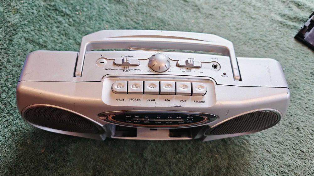 Radio magnetofon ELTA