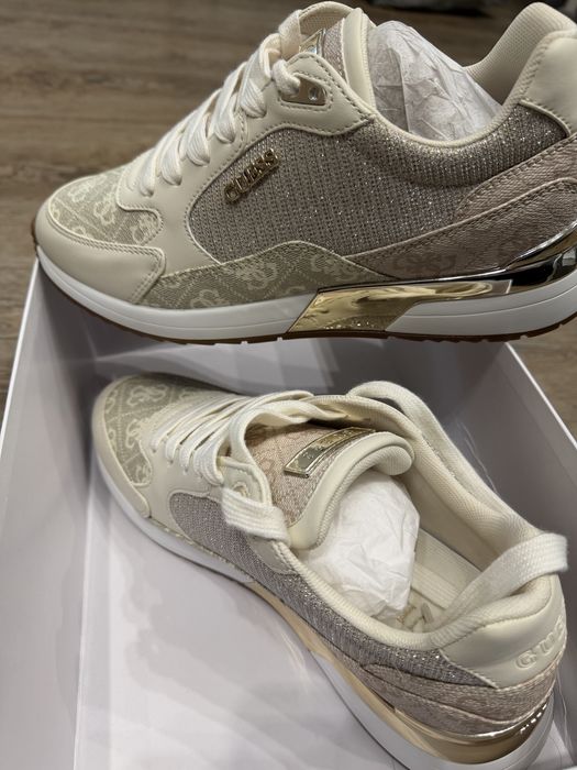 Nowe sneakersy guess rozmiar 40
