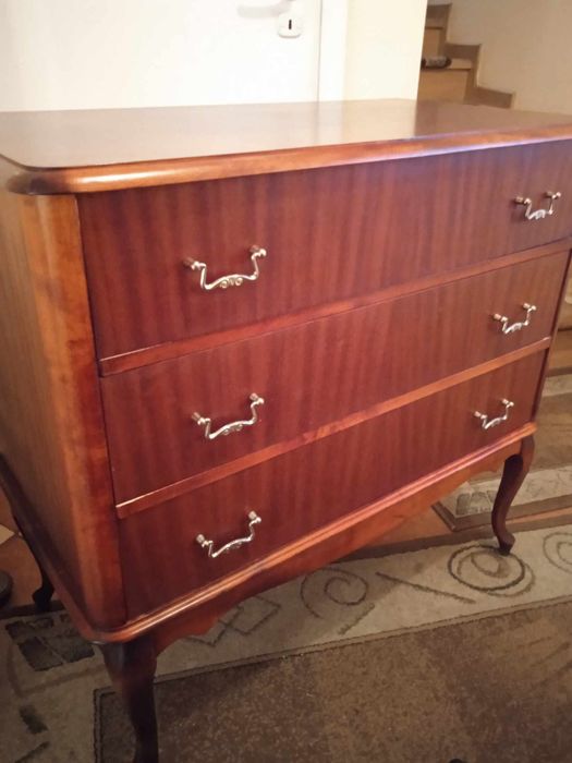 Komoda ludwikowska z szufladami zadbana