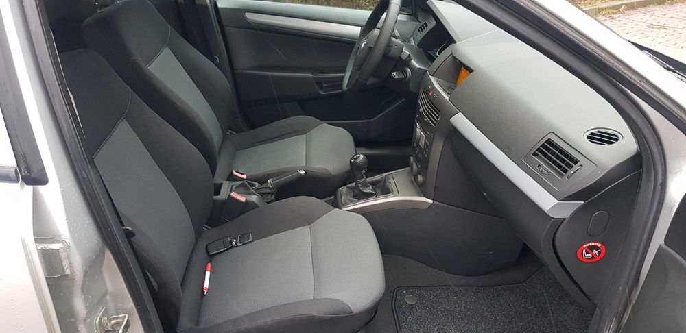 Opel Astra H 1.6 benzyna, z Niemiec, bez rdzy, super stan