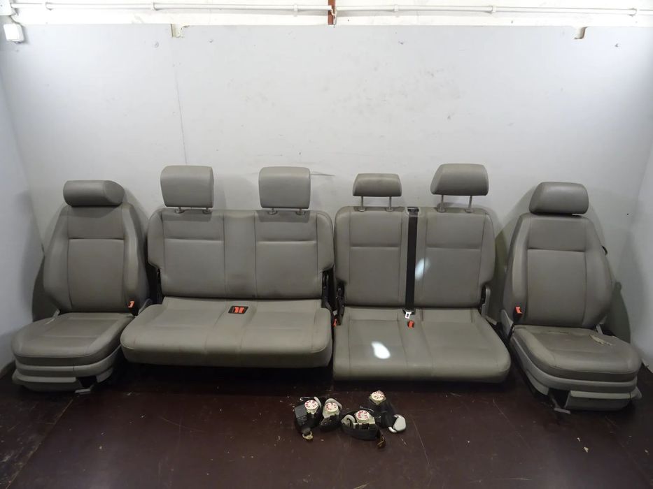 VW CADDY III 03-10 1.9 TDI KANAPA FOTEL FOTELE PASY