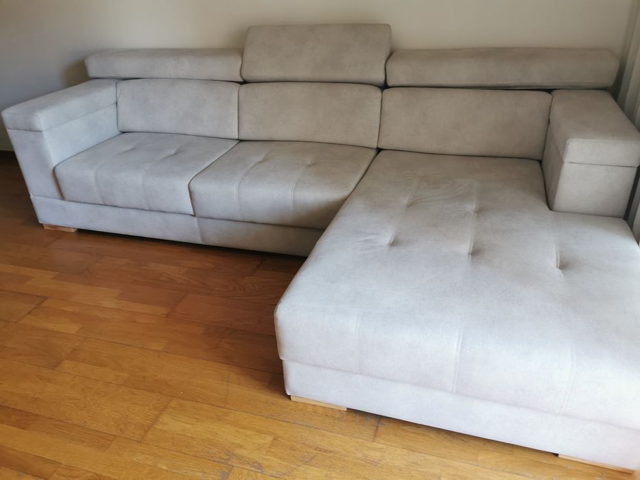 Sofá novo apenas com 2 meses de existência