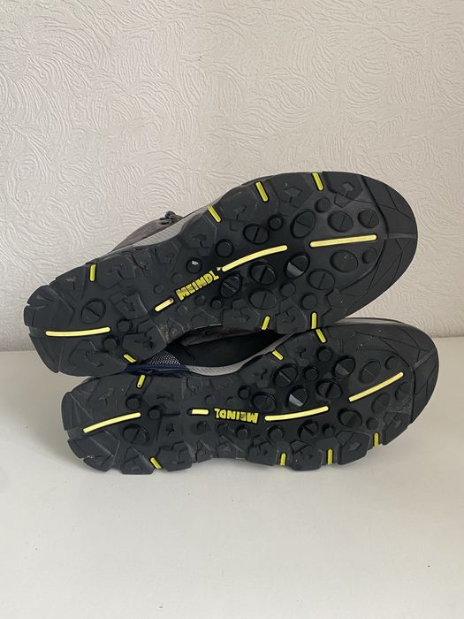 Ботинки кожаные Meindl Gore-tex  Размер 43 - 28 см