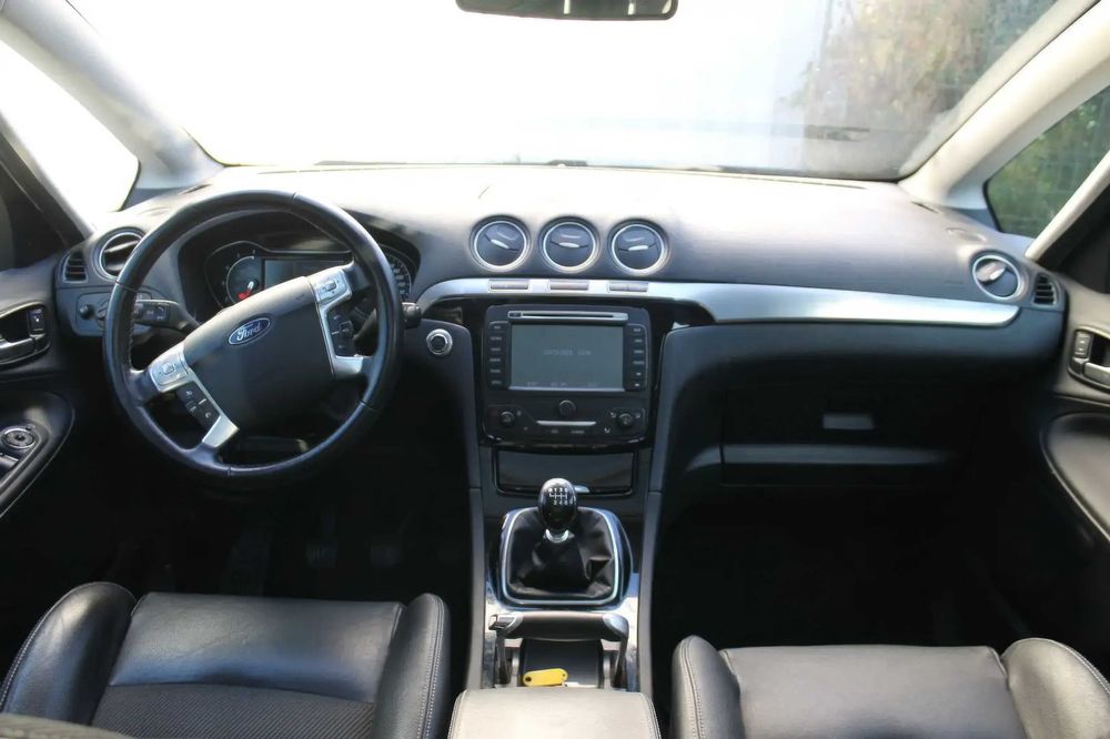 Ford S-Max      2014