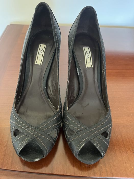 Sapatos zara de salto alto