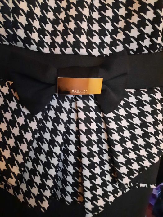 Piękna mała czarna L/XL