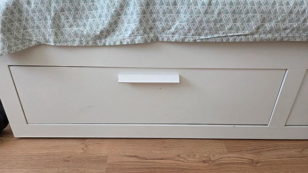Cama Brimnes usada