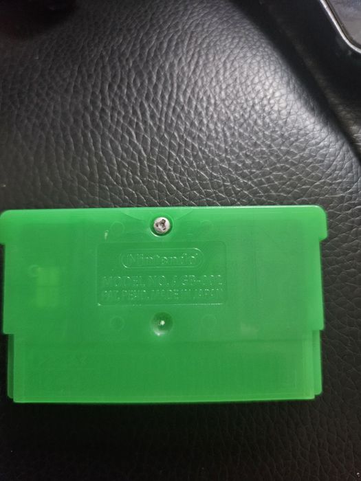 Pokemon emerald oficial gameboy advance