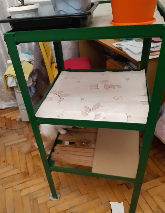 Залізна поличка висота 110