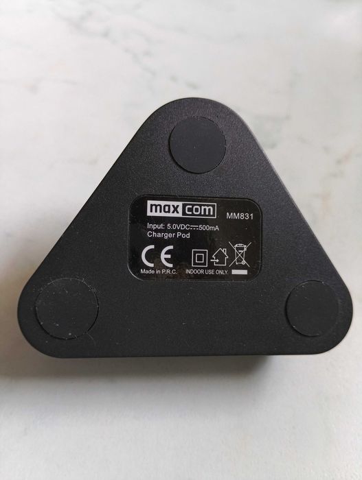 Baza ladujaca maxcom MM831