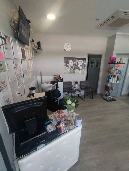 Trespasse de salão com renda imbatível  de 375€