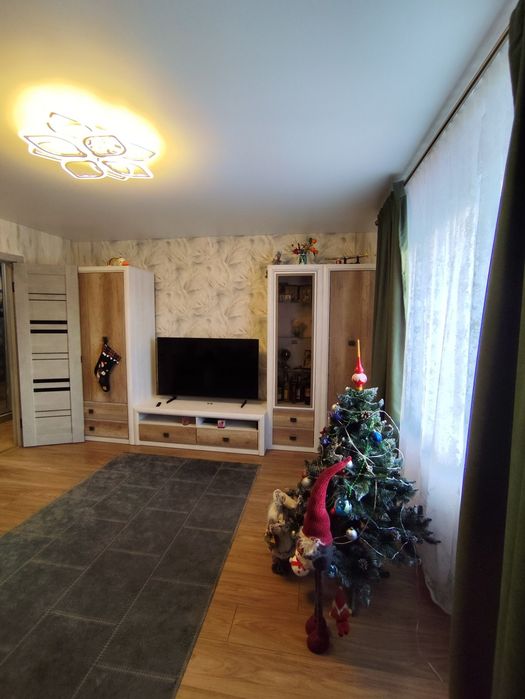 Продаж двокімнатної квартири  смт. Озерне