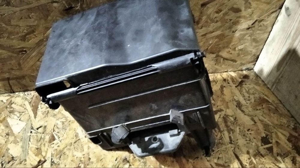 CAIXA DA BATERIA SEAT IBIZA 6L VOLKSWAGEN POLO 9N - GASOLINA
