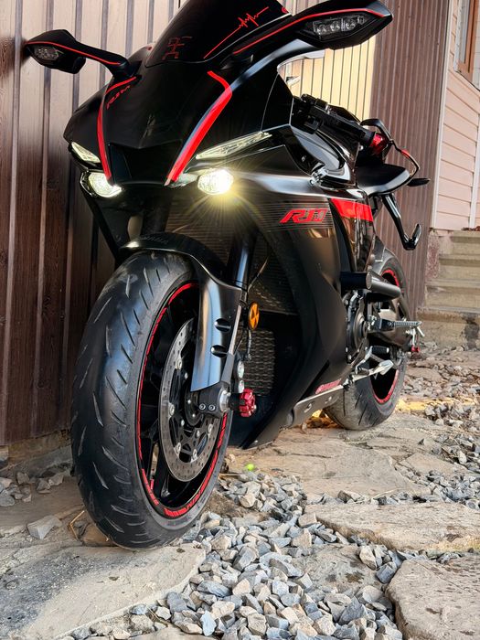 Мото/Yamaha R1 YZF