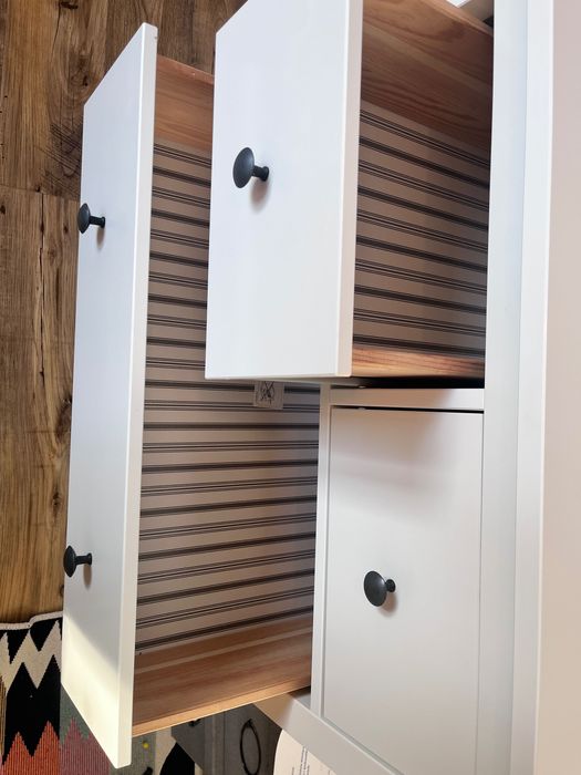 Biała Komoda HEMNES