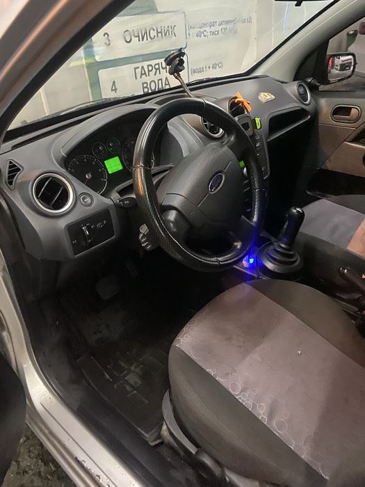 Ford Fiesta 2005(MK6) автомат