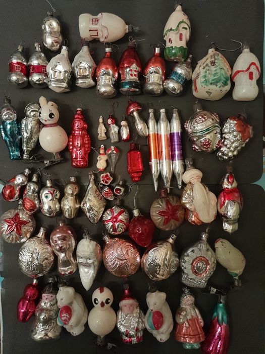 Игрушки на подвесе и прищепках