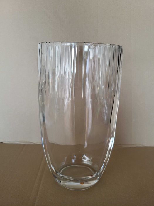 Jarra Estriada em Cristal - Atlantis