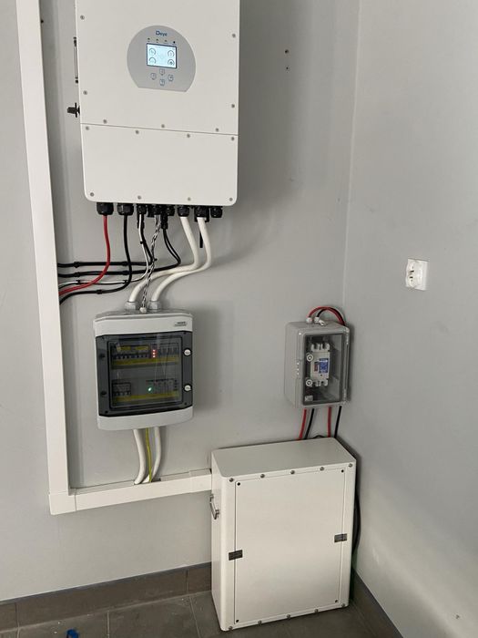 Montaz instalacji  fotowoltaicznych z magazynem energii