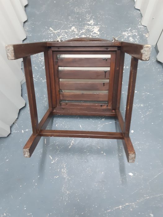 3 cadeira em madeira para mesa de jantar