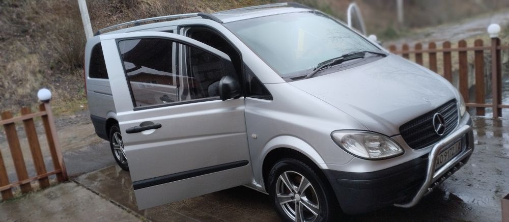 Mercedes Benz Vito