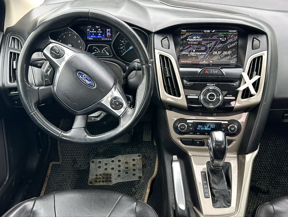 Ford Focus 3 Форд Фокус 2.0  БензиН автомат  МАКСИМАЛЬНА КОМПЛЕКТАЦІЯ