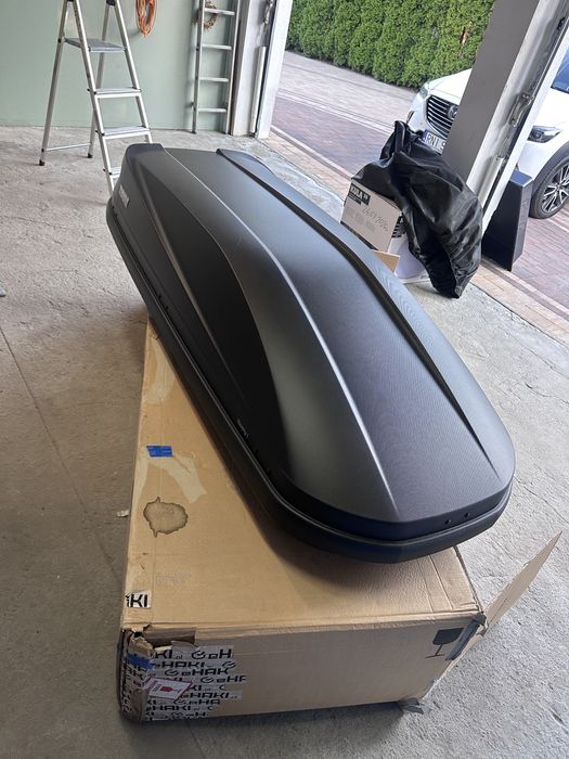 Box Thule Touring L, belki Thule Peugeot 508SW