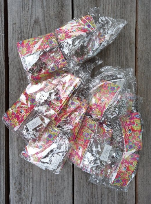 Peças Bijuteria de Filhos/Filhas