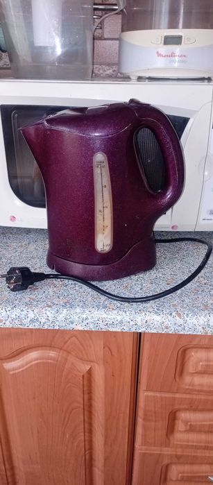 Електрочайник, чайник Scarlett Vivienne