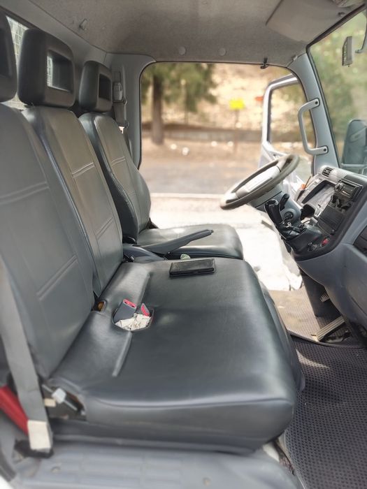 Mitsubishi Canter 3.0 125 cv com báscula