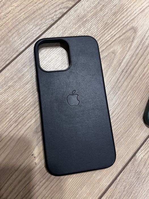 Чохли на Айфон 13 про макс