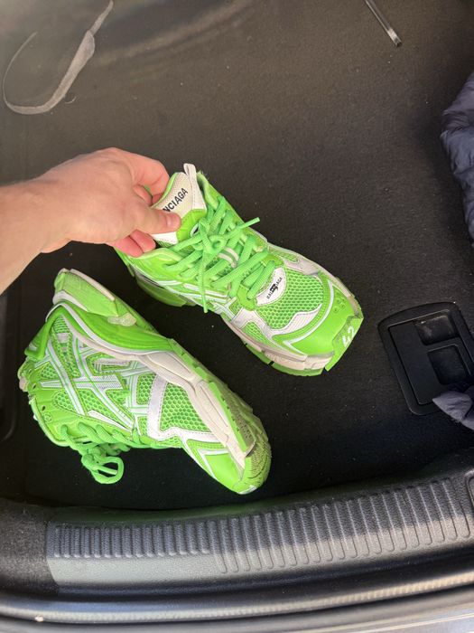 Balenciaga runner