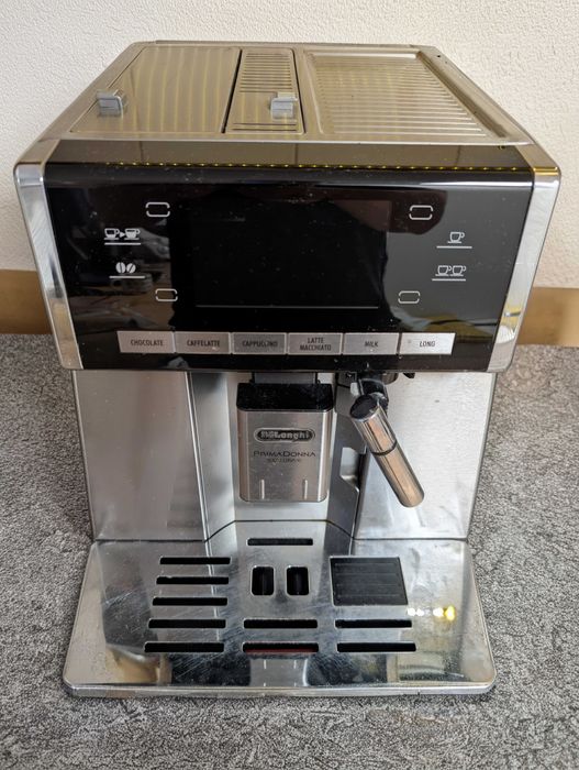 Ekspres ciśnieniowy automatyczny DeLonghi Primadonna Exclusive