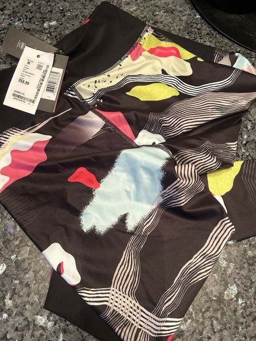 Legginsy Guess r.M. Nowe z metką