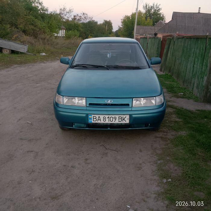 Продам срочно ваз-2110 инжектор