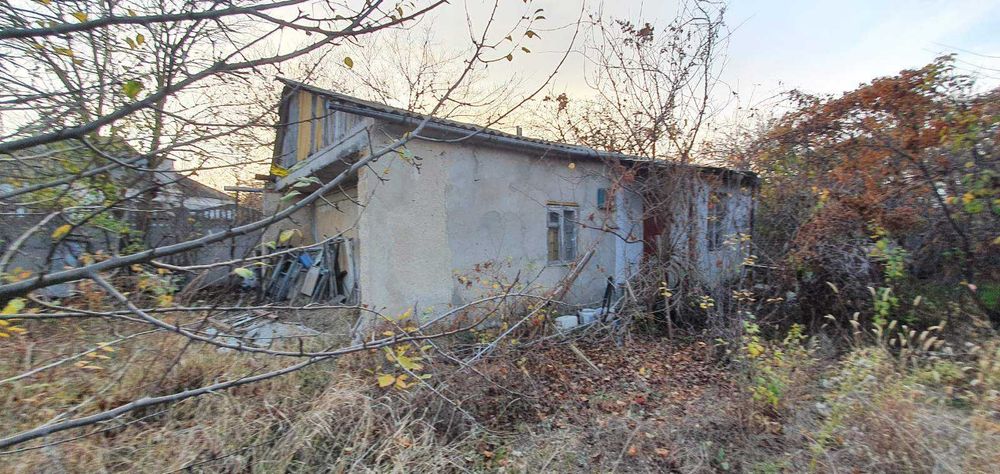 Продам  дом с земельным участком в  Ракетной Роще