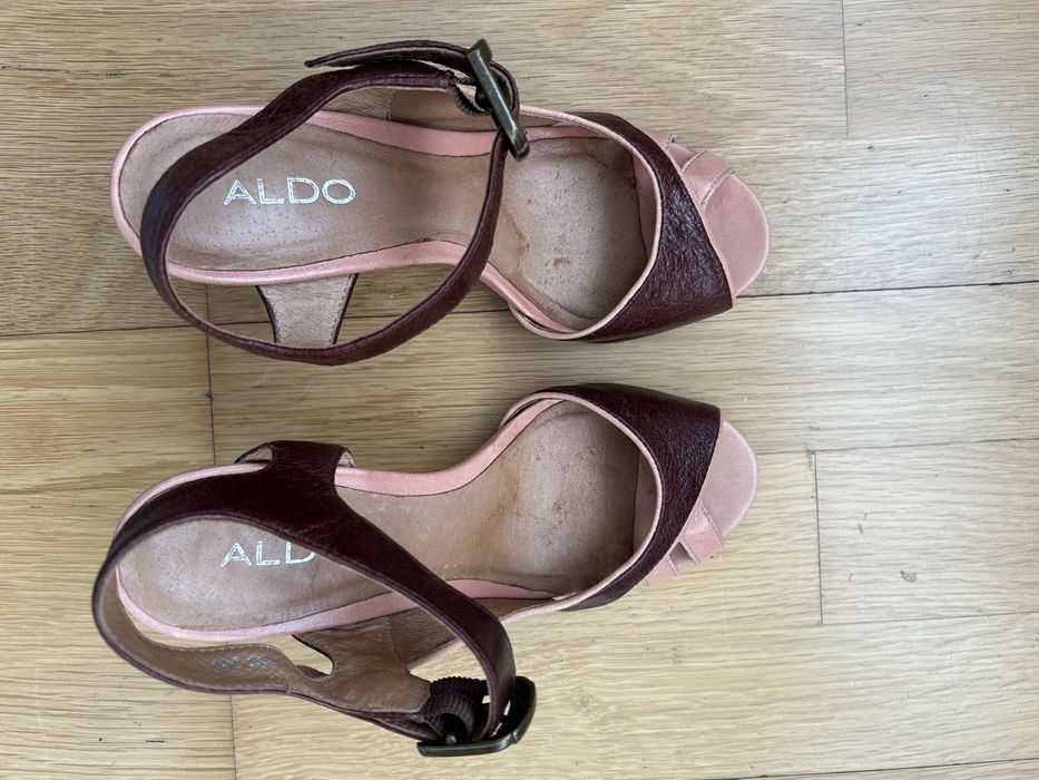 Sapatos ALDO número 35