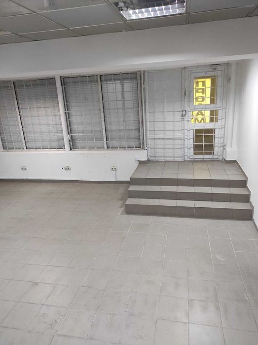 Комерційне приміщення