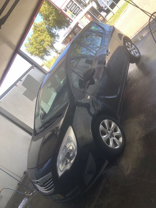 Opel Meriva 2011