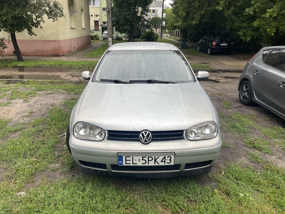 Golf 4  1.4 benzyna -gaz