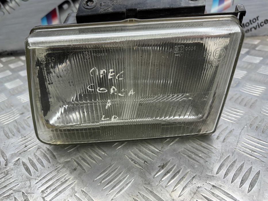 Фара левая Opel Corsa A на запчасти