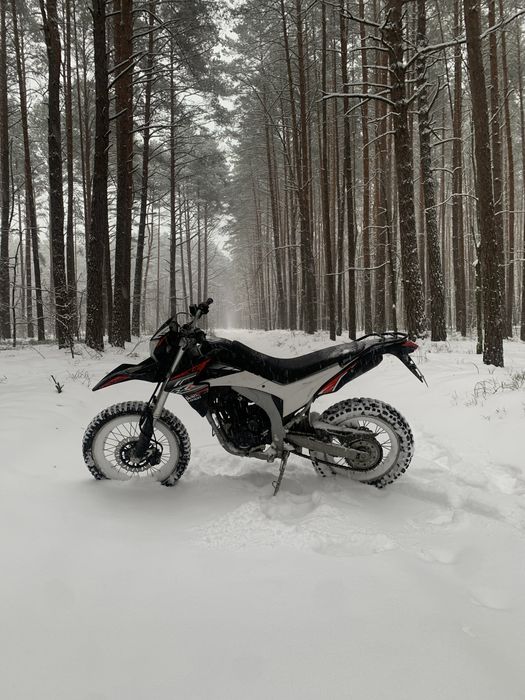 Продам,лонцін лх250