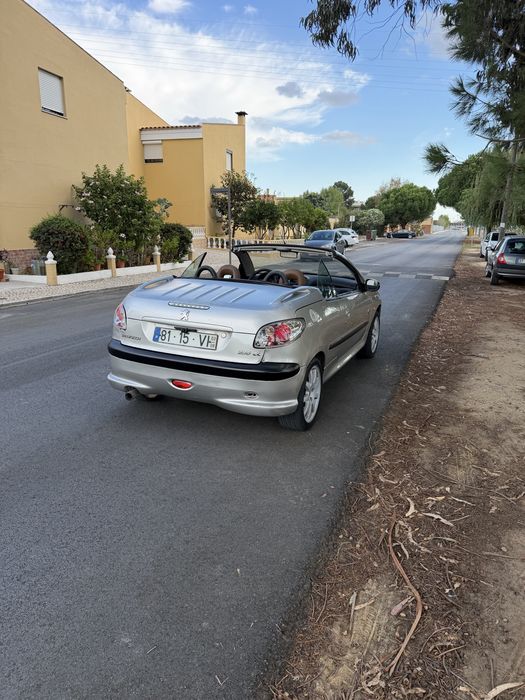 Peugeot 206cc 2003 foto 4