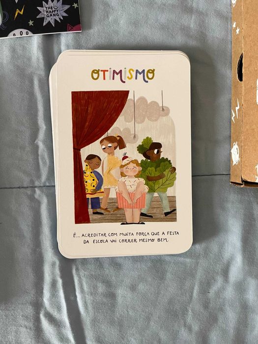 Os Meus Superpoderes, 30 cartas e livro The Happy Gang