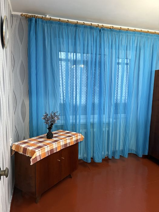 Продам малосімейку, центр, свіжий  косметичний ремонт